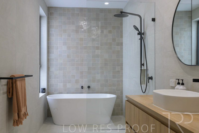 September 2024 / Larges-Bay-240908-_Z9C7759