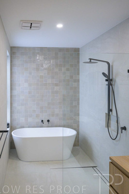 September 2024 / Larges-Bay-240908-_Z9C7765