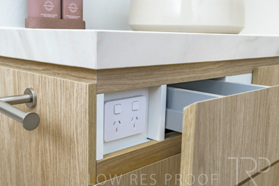 August 2025 / BATHROOM_EAST-250815_2509-HDR