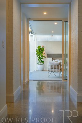 August 2025 / HALLWAY_EAST-250815_0362-HDR