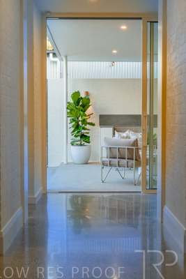 August 2025 / HALLWAY_EAST-250815_0367-HDR