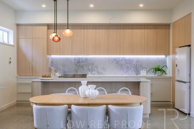 August 2025 / KITCHEN_EAST-250815_0557-HDR