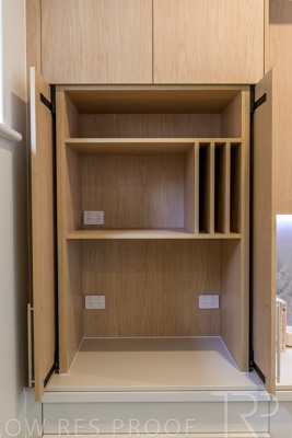 August 2025 / KITCHEN_EAST-250815_1464-HDR