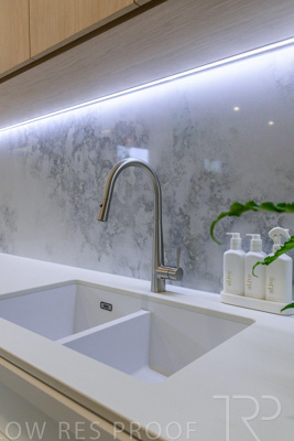 August 2025 / KITCHEN_EAST-250815_1482-HDR