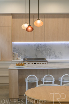 August 2025 / KITCHEN_EAST-250815_1530-HDR