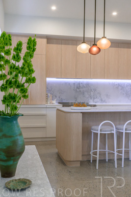 August 2025 / KITCHEN_EAST-250815_1533-HDR