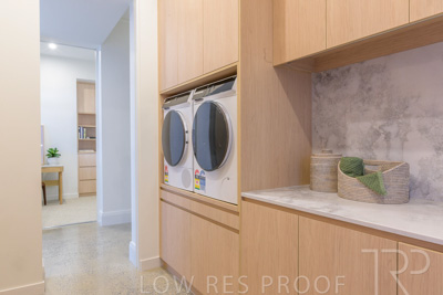 August 2025 / LAUNDRY_EAST-250815_1292-HDR