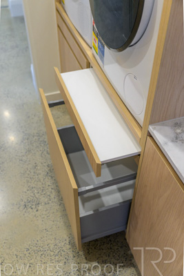 August 2025 / LAUNDRY_EAST-250815_1416-HDR