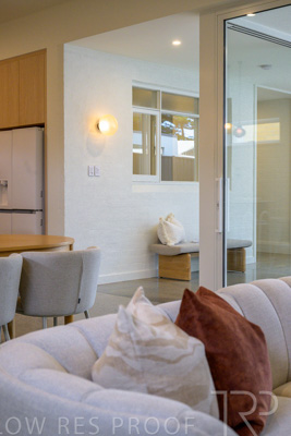 August 2025 / LOUNGE__Z9C4184