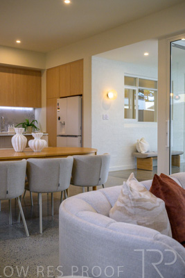 August 2025 / LOUNGE__Z9C4189