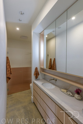 August 2025 / MASTER-BED-ROOM-BRKTS_EAST-250815_0181-HDR