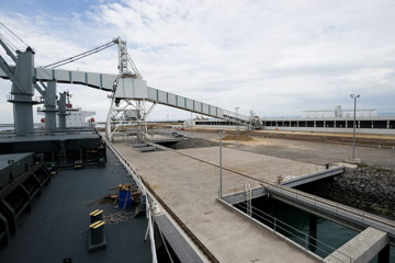 VITERRA 2013 / 091024_VITERA_1ST_SHIPLOAD_030