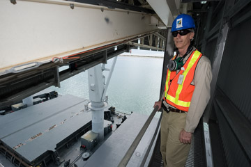 VITERRA 2013 / 091024_VITERA_1ST_SHIPLOAD_052