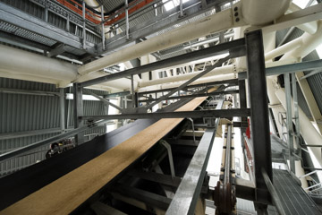 VITERRA 2013 / 091025_VITERA_1ST_SHIPLOAD_202