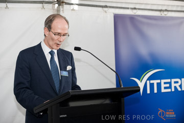 VITERRA 2013 / 20100121_VITERRA_OH_LAUNCH_039
