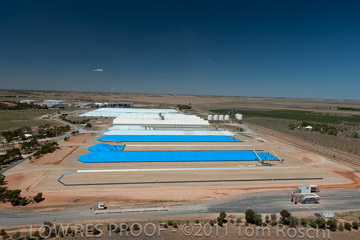 VITERRA 2013 / 110224_VITERRA_BOWMANS_869