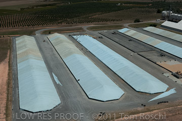 VITERRA 2013 / 110224_VITERRA_BOWMANS_892