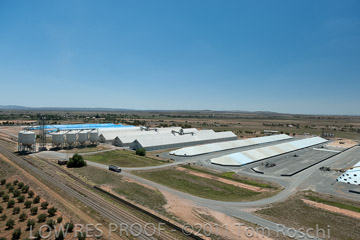 VITERRA 2013 / 110224_VITERRA_BOWMANS_910