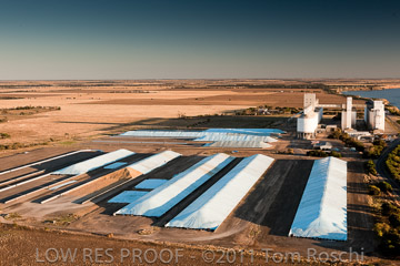 VITERRA 2013 / 110224_VITERRA_PT_GILES_064