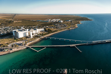 VITERRA 2013 / 110425_WALLAROO_001_