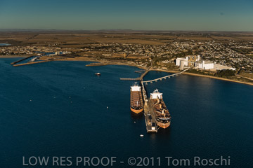VITERRA 2013 / 110425_WALLAROO_008_