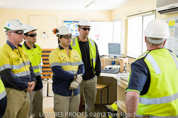 VITERRA / VITERRA_HARVEST_HERO_110_(121015)