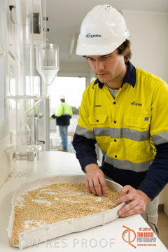 VITERRA 2013 / VISUAL_INSPECT_003_140617