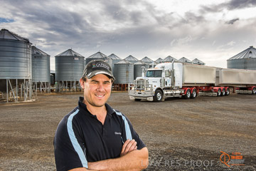 VITERRA 2013 / VITERRA_GLENVALE_FARMS_089_140909