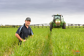 VITERRA 2013 / VITERRA_GLENVALE_FARMS_214_140909