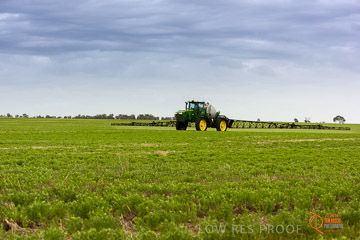 VITERRA 2013 / VITERRA_GLENVALE_FARMS_240_140909