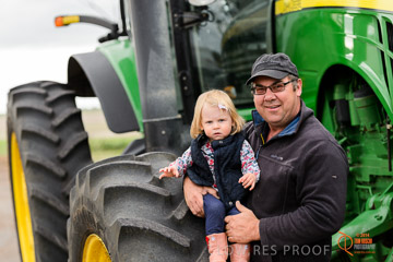 VITERRA 2013 / VITERRA_GLENVALE_FARMS_285_140909