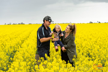 VITERRA 2013 / VITERRA_GLENVALE_FARMS_301_140909