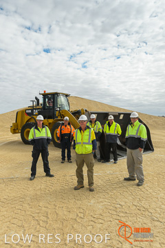 April 2015 / VITERRA_ROSEWORTHY_LOADER_0003_150429