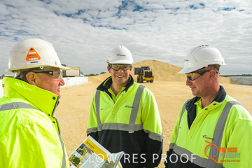 April 2015 / VITERRA_ROSEWORTHY_LOADER_0022_150429