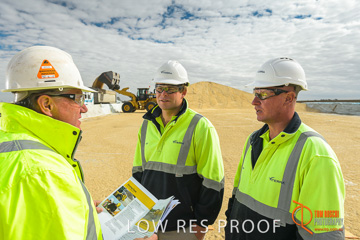 April 2015 / VITERRA_ROSEWORTHY_LOADER_0025_150429