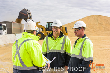 April 2015 / VITERRA_ROSEWORTHY_LOADER_0070_150429
