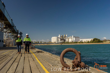 July 2015 / SHIP_LOADING_WALLAROO_138_150724