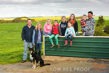 August 2015 / ROBERTS_AP_033_150805