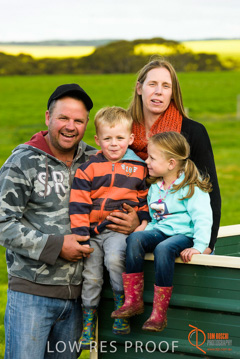 August 2015 / ROBERTS_AP_051_150805