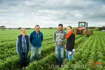 August 2015 / ROBERTS_AP_103_150805