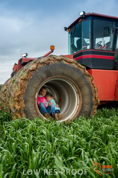 August 2015 / ROBERTS_AP_141_150805