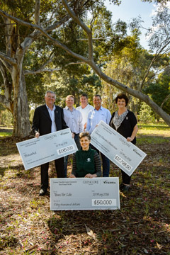 VITERRA / VITRRA_CHARITY_CHEQUES_028_160513