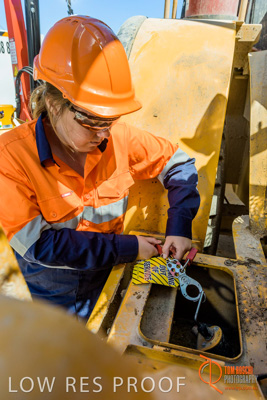 January 2017 / CONTRACTORS_TAILEMBEND_166_170104