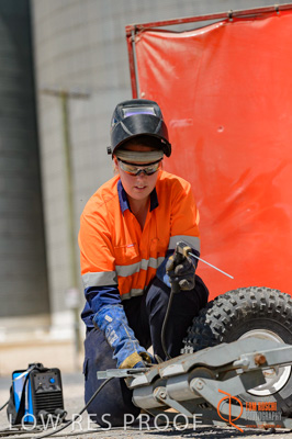 January 2017 / CONTRACTORS_TAILEMBEND_201_170104