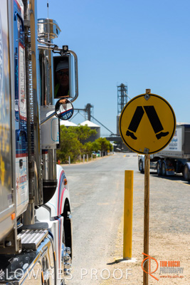 January 2017 / CONTRACTORS_TAILEMBEND_313_170104