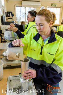 April 2017 / CLASSING_HUT_005_170427