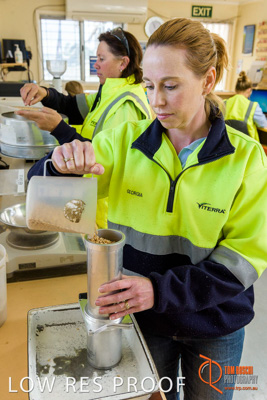 April 2017 / CLASSING_HUT_006_170427