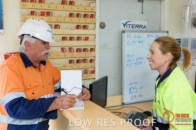 April 2017 / CLASSING_HUT_105_170427