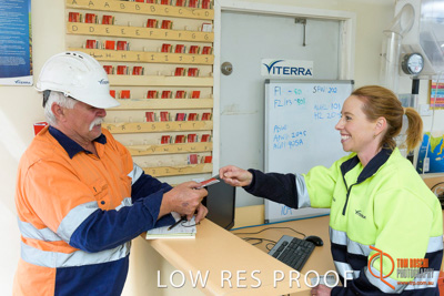 April 2017 / CLASSING_HUT_109_170427