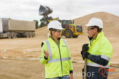 April 2017 / TALKING_BUNKER_037_170427